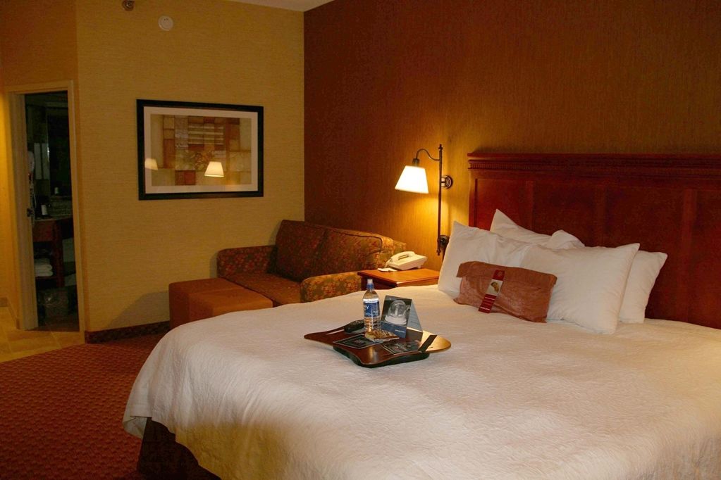 Hampton Inn East Піорія Номер фото