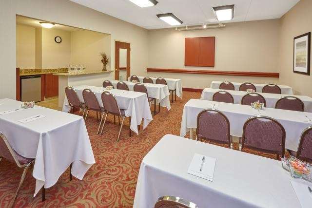 Hampton Inn East Піорія Зручності фото
